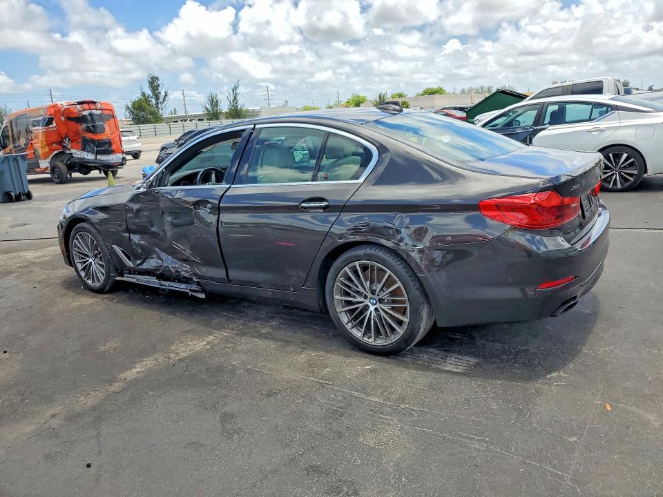 2018 Bmw 540 მანქანა იყიდება აუქციონზე, vin: WBAJE7C54JWC56565, აუქციონის ნომერი: 54041206