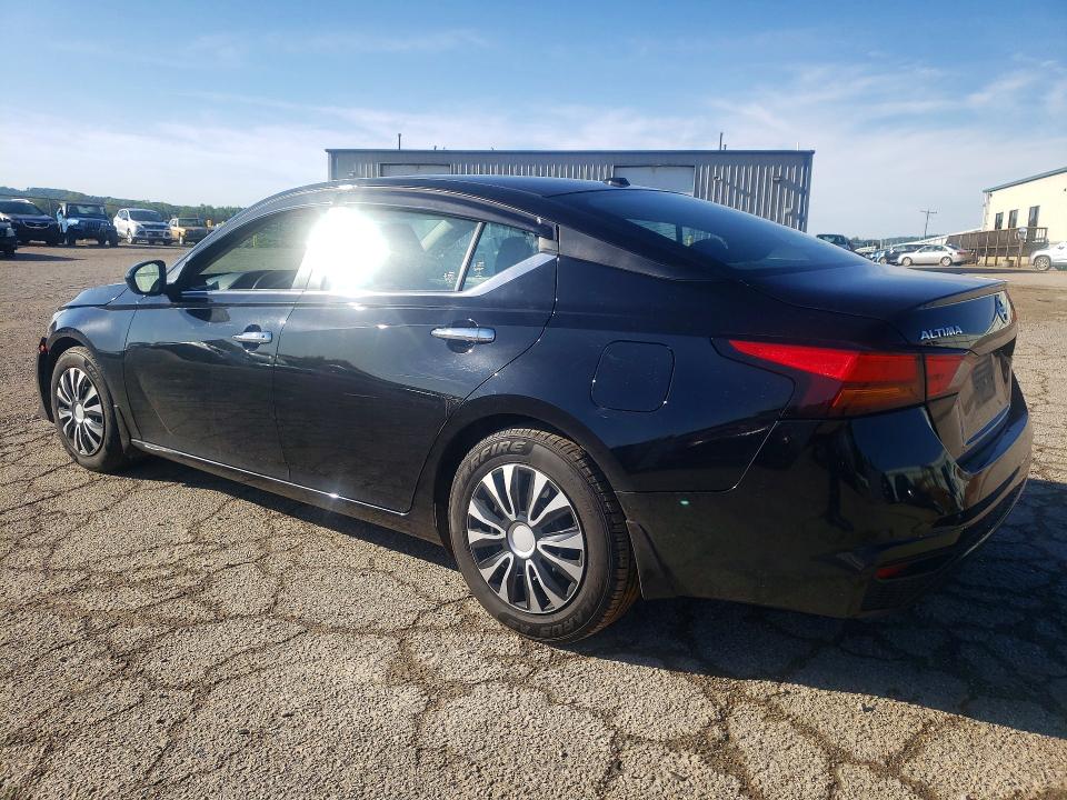 53043376 :رقم المزاد ، 1N4BL4BV6KC215244 vin ، 2019 Nissan Altima مزاد بيع