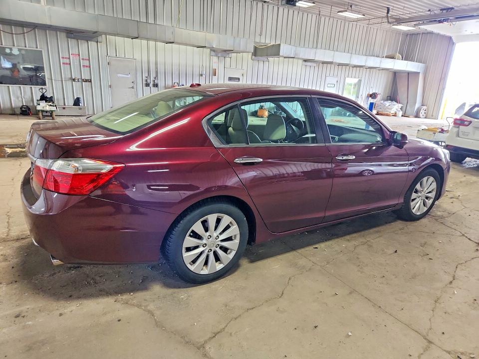 54892696 :رقم المزاد ، 1HGCR2F82FA091286 vin ، 2015 Honda Accord مزاد بيع