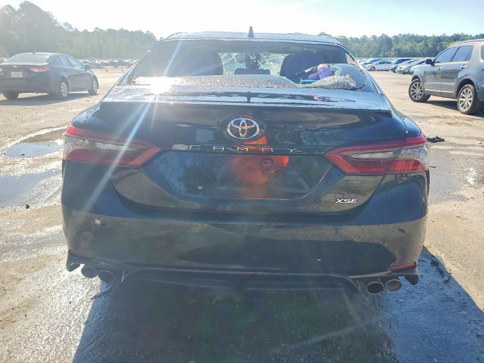 Продажа на аукционе авто 2021 Toyota Camry, vin: 4T1K61AK7MU573159, номер лота: 52122756