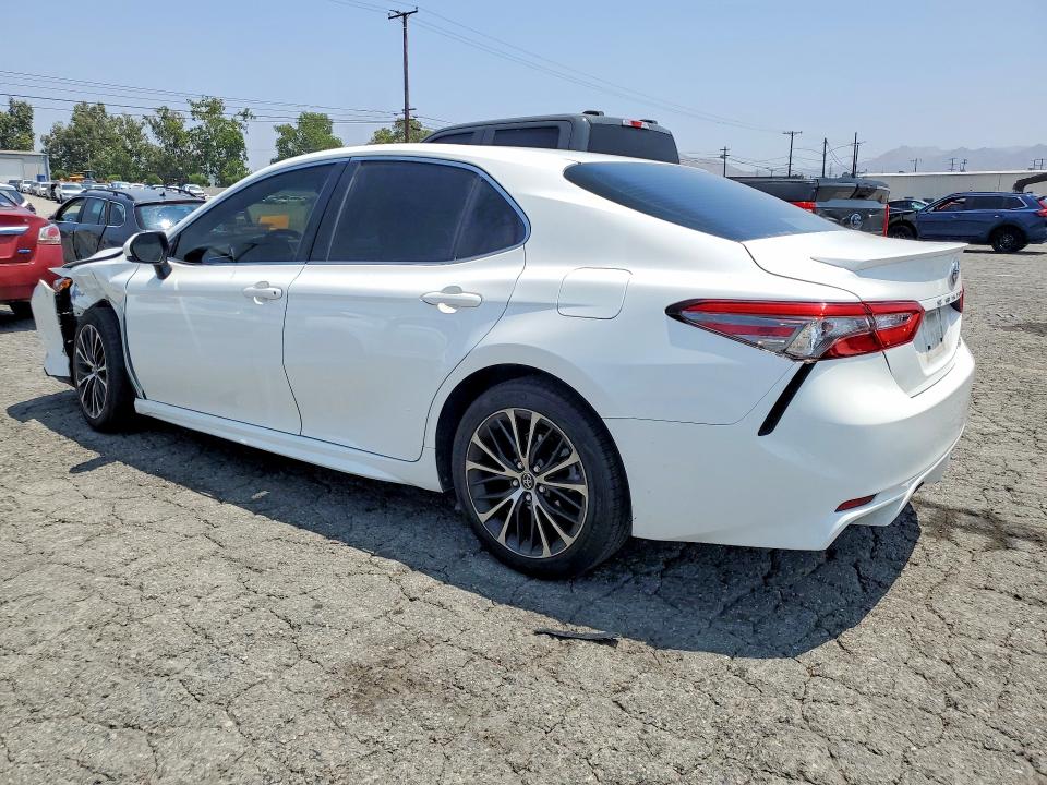 52930456 :رقم المزاد ، JTNB11HK8J3039867 vin ، 2018 Toyota Camry مزاد بيع