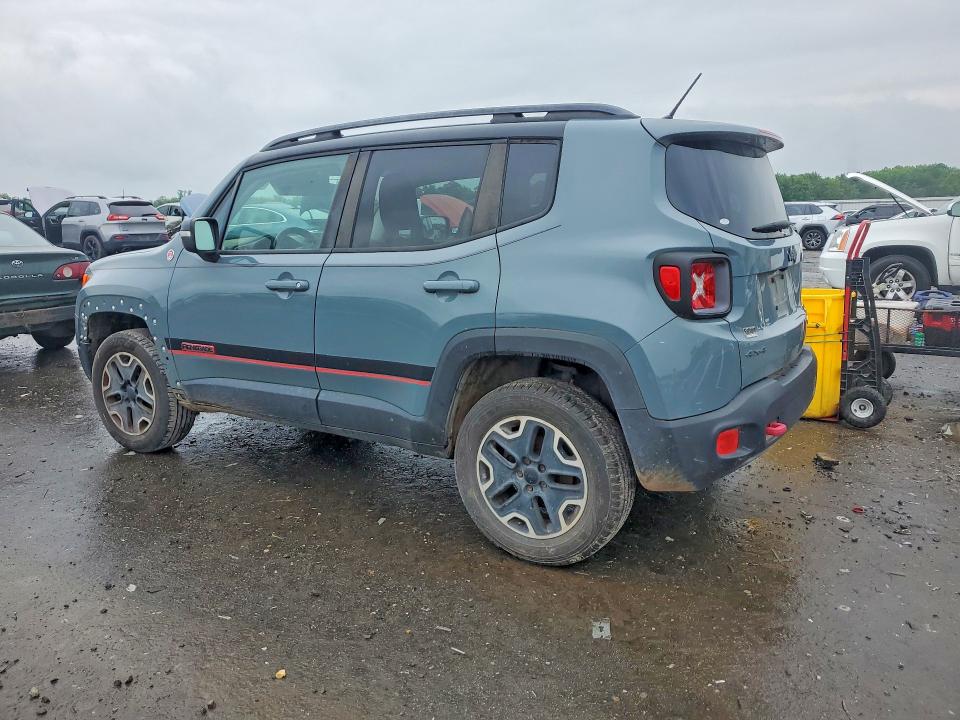 54173876 :رقم المزاد ، ZACCJBCT4FPB96216 vin ، 2015 Jeep Renegade مزاد بيع