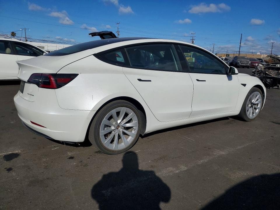 Продажа на аукционе авто 2022 Tesla Model 3, vin: 5YJ3E1EB8NF137548, номер лота: 53806866
