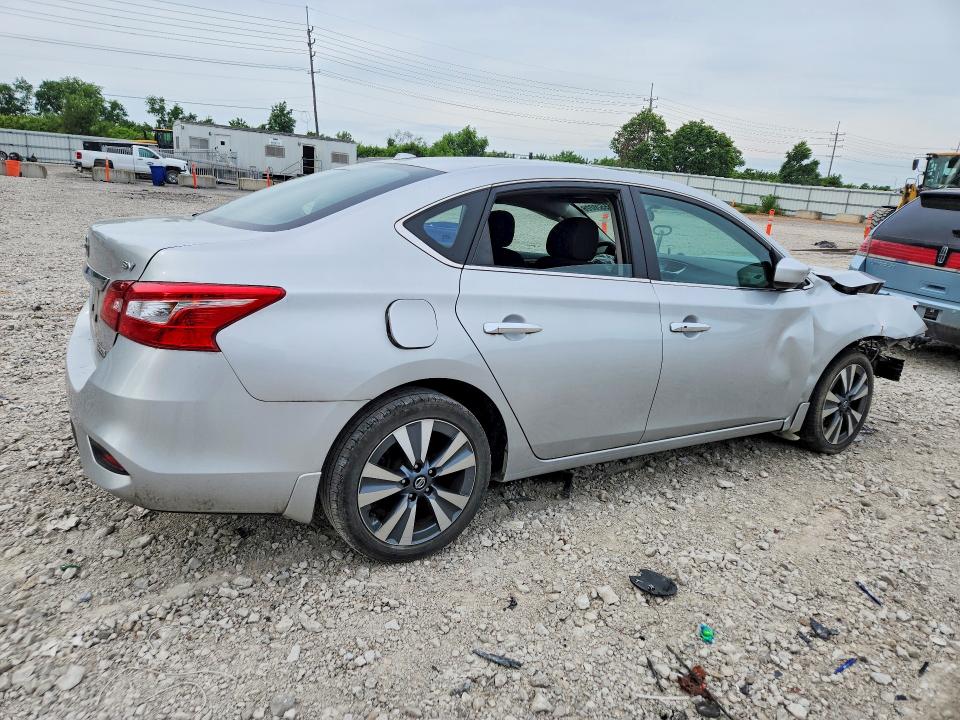 55520226 :رقم المزاد ، 3N1AB7AP4KY445890 vin ، 2019 Nissan Sentra مزاد بيع