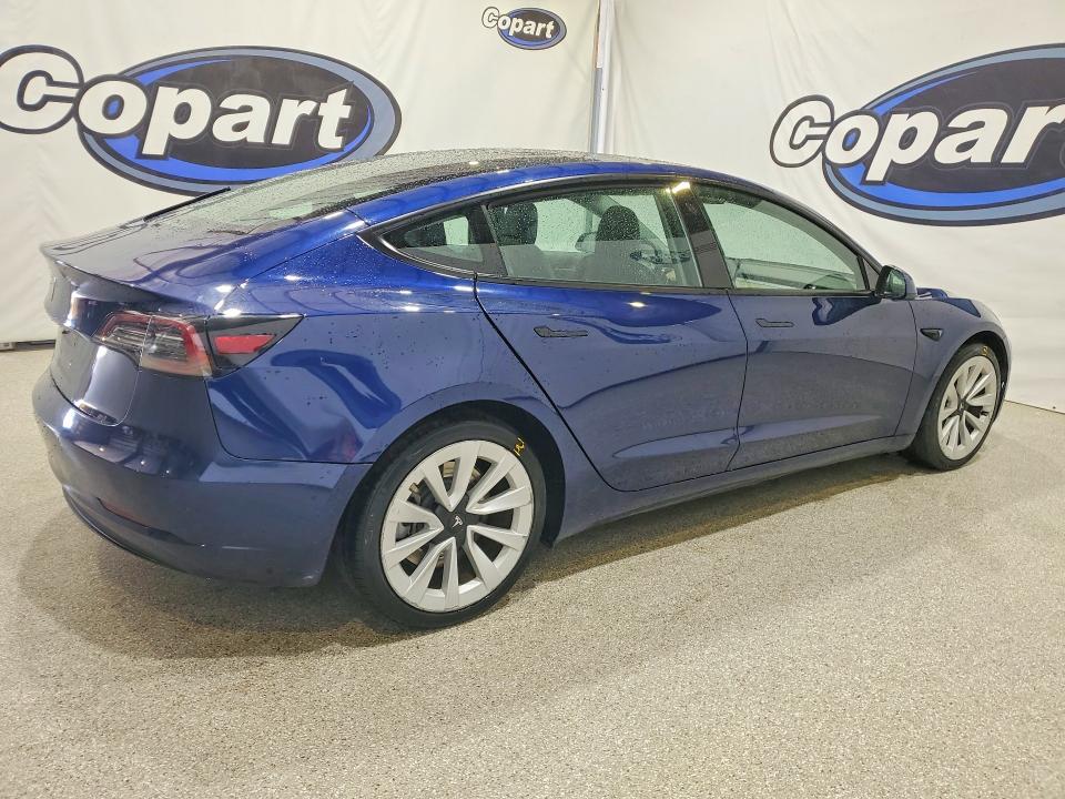2022 Tesla Model 3 მანქანა იყიდება აუქციონზე, vin: 5YJ3E1EA3NF369515, აუქციონის ნომერი: 55600346