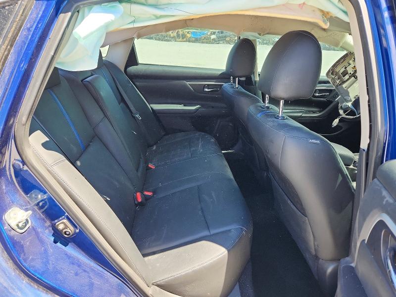 Продажа на аукционе авто 2018 Nissan Altima, vin: 1N4AL3AP0JC152388, номер лота: 53613406