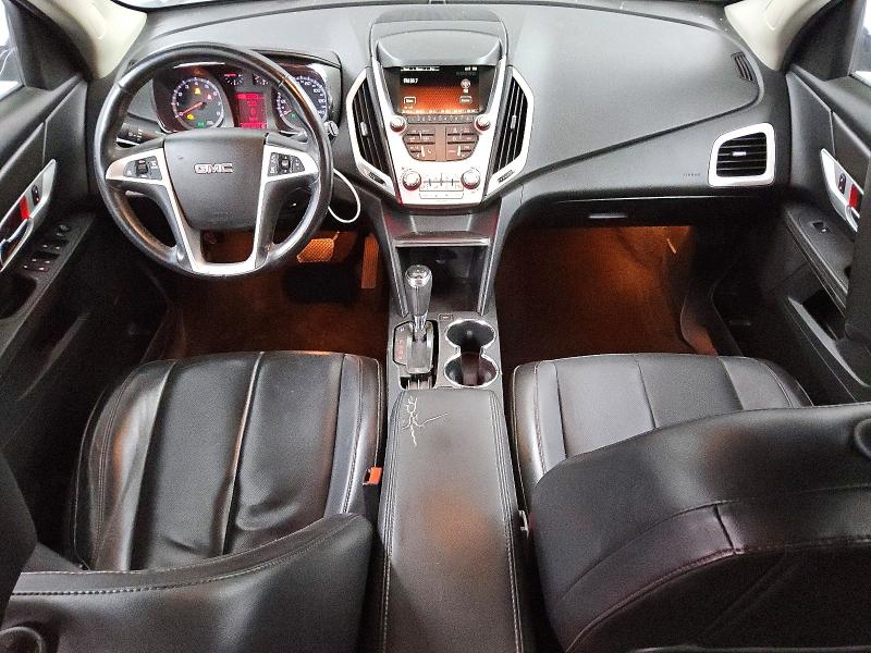 52667516 :رقم المزاد ، 2GKFLUEK8H6328826 vin ، 2017 Gmc Terrain مزاد بيع