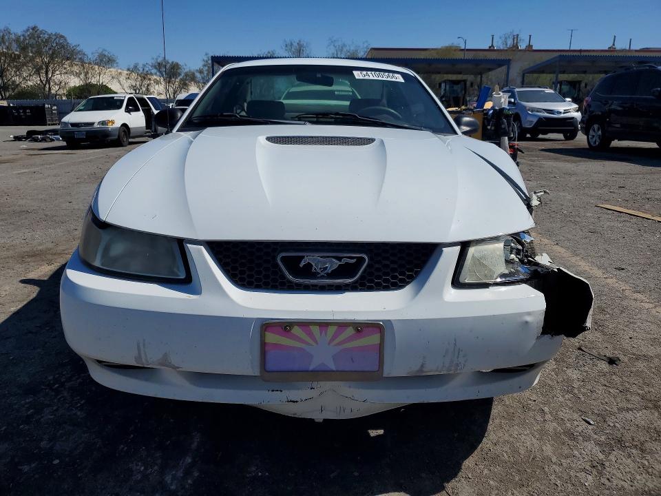 Продаж на аукціоні авто 2000 Ford Mustang, vin: 1FAFP4045YF221107, номер лоту: 54100566