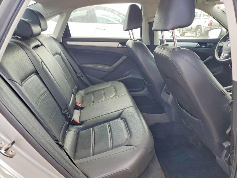 Продаж на аукціоні авто 2012 Volkswagen Passat, vin: 1VWBP7A31CC081693, номер лоту: 52152316