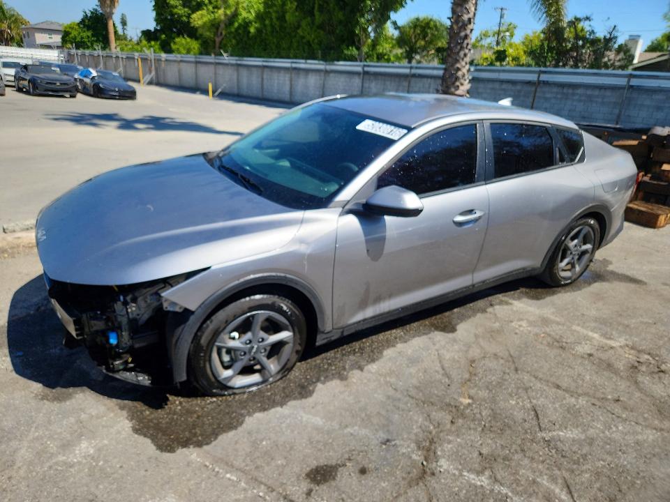 Продажа на аукционе авто 2025 Kia K4, vin: 3KPFT4DE9SE218639, номер лота: 52030816