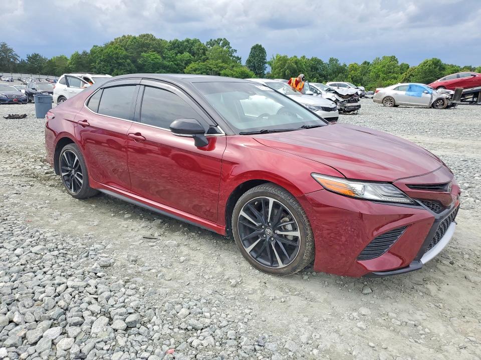Продаж на аукціоні авто 2018 Toyota Camry, vin: 4T1B61HK1JU657477, номер лоту: 55137496