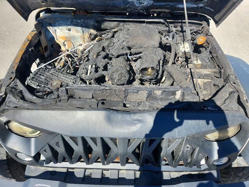 Продаж на аукціоні авто 2018 Jeep Wrangler Unlimited, vin: 1C4BJWDG3JL889005, номер лоту: 52693336