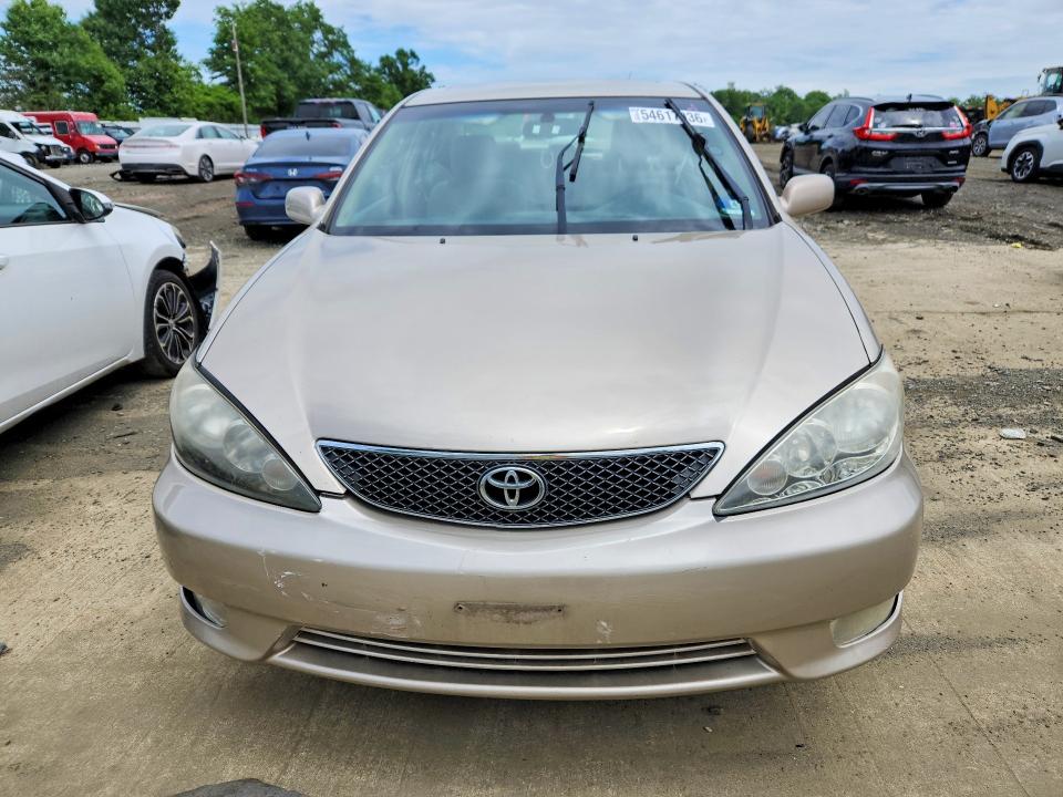 54617936 :رقم المزاد ، 4T1BE32K25U426083 vin ، 2005 Toyota Camry مزاد بيع
