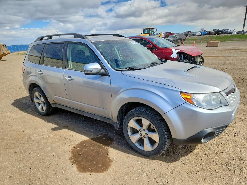 53930546 :رقم المزاد ، JF2SHHEC5CH446865 vin ، 2012 Subaru Forester مزاد بيع