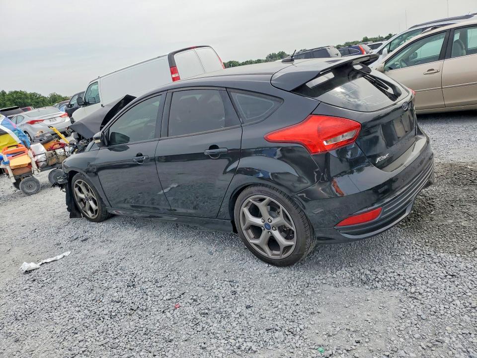 Продажа на аукционе авто 2015 Ford Focus, vin: 1FADP3L90FL366269, номер лота: 52890856