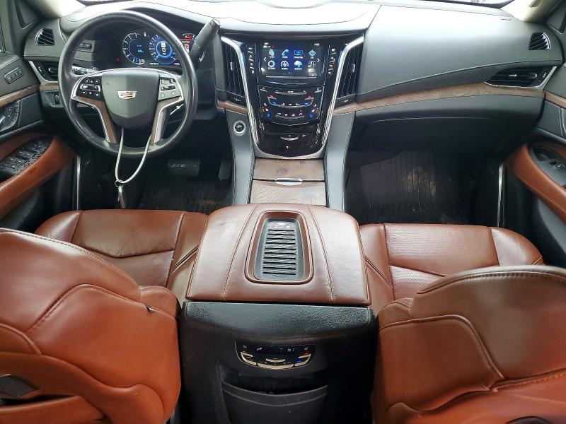 54317396 :رقم المزاد ، 1GYS4CKJ1JR330693 vin ، 2018 Cadillac Escalade مزاد بيع