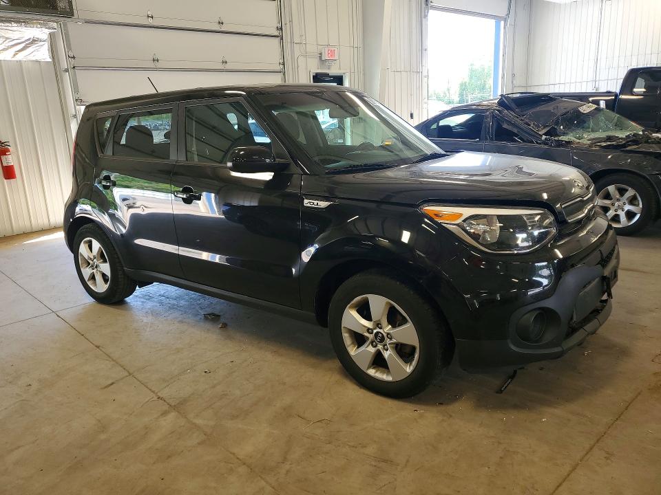 55234756 :رقم المزاد ، KNDJN2A25H7415884 vin ، 2017 Kia Soul مزاد بيع