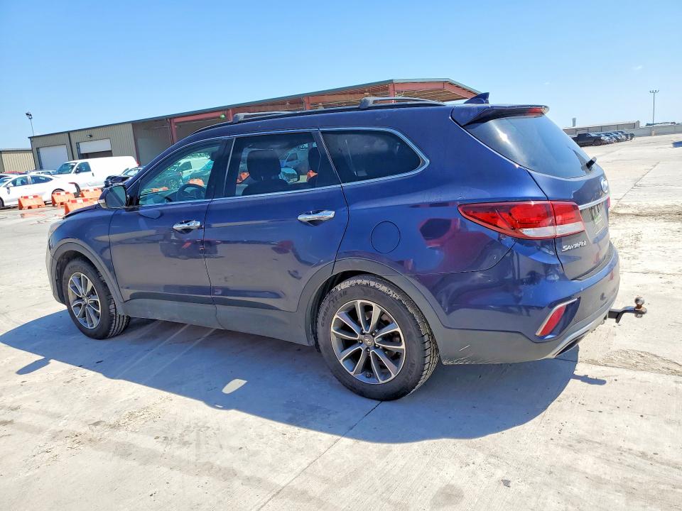 2017 Hyundai Santa Fe მანქანა იყიდება აუქციონზე, vin: KM8SN4HF8HU223252, აუქციონის ნომერი: 52898156