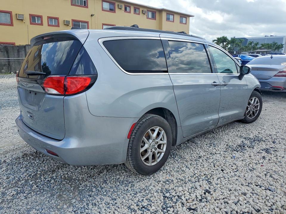 55531866 :رقم المزاد ، 2C4RC1DG8MR516940 vin ، 2021 Chrysler Voyager مزاد بيع