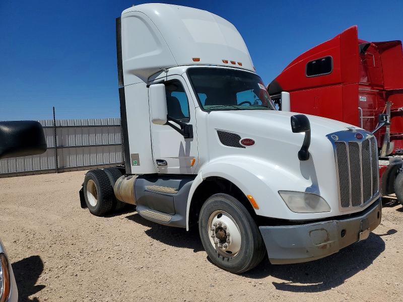 50608766 :رقم المزاد ، 1XPBA48X6GD339846 vin ، 2016 Peterbilt 579 مزاد بيع