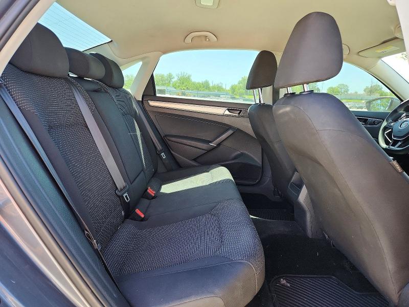 52873936 :رقم المزاد ، 1VWAT7A35GC053408 vin ، 2016 Volkswagen Passat مزاد بيع