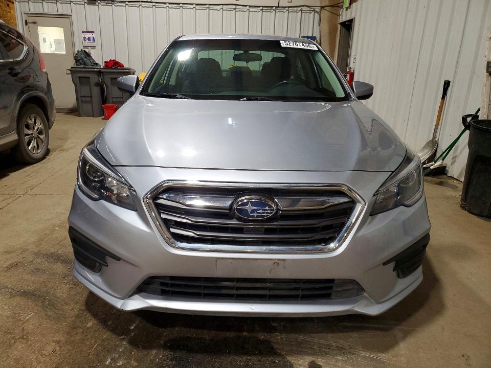 52767456 :رقم المزاد ، 4S3BNAC62J3023554 vin ، 2018 Subaru Legacy مزاد بيع