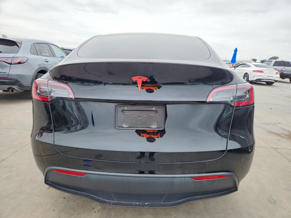 Продажа на аукционе авто 2024 Tesla Model Y, vin: 7SAYGDED3RA305878, номер лота: 52723686