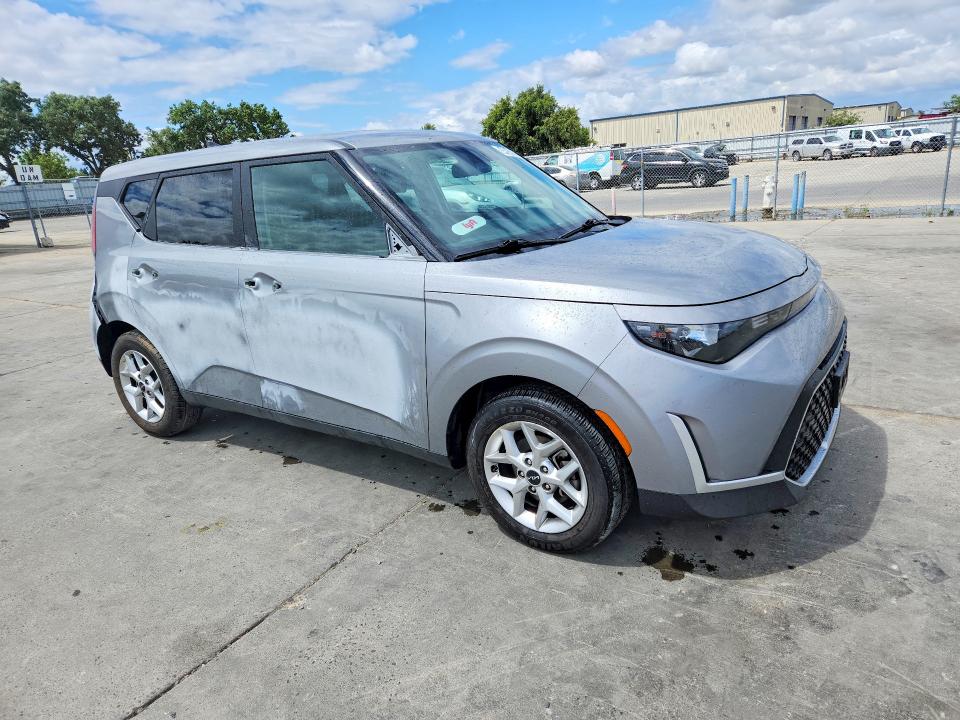 2023 Kia Soul მანქანა იყიდება აუქციონზე, vin: KNDJ23AU6P7861461, აუქციონის ნომერი: 54854606