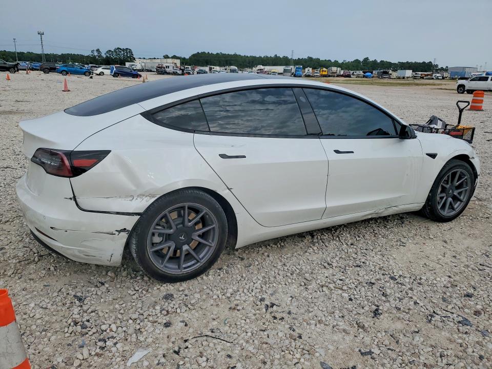 52924536 :رقم المزاد ، 5YJ3E1EA3MF091603 vin ، 2021 Tesla Model 3 مزاد بيع
