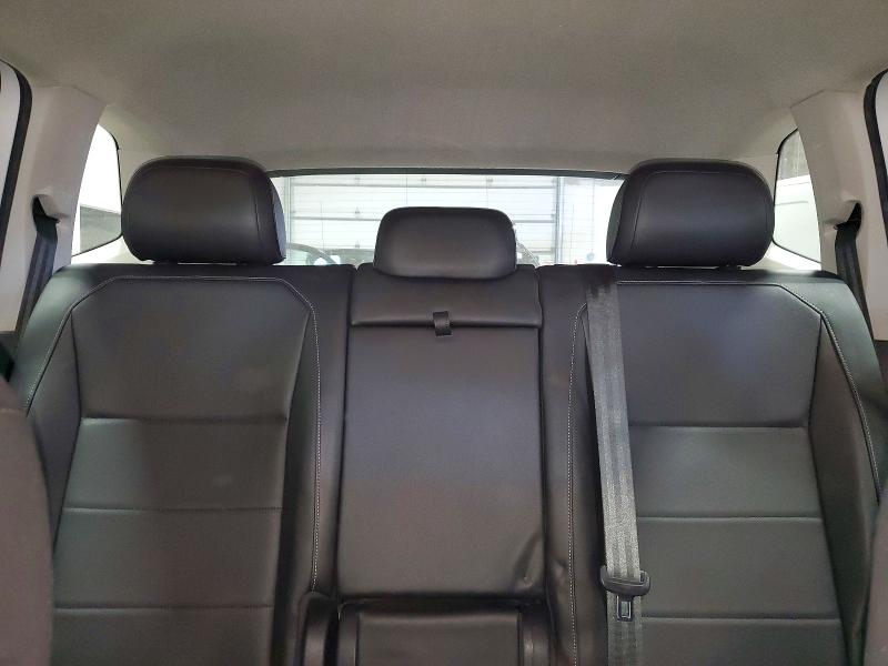 Продажа на аукционе авто 2018 Volkswagen Tiguan, vin: 3VV2B7AX6JM100224, номер лота: 53264536