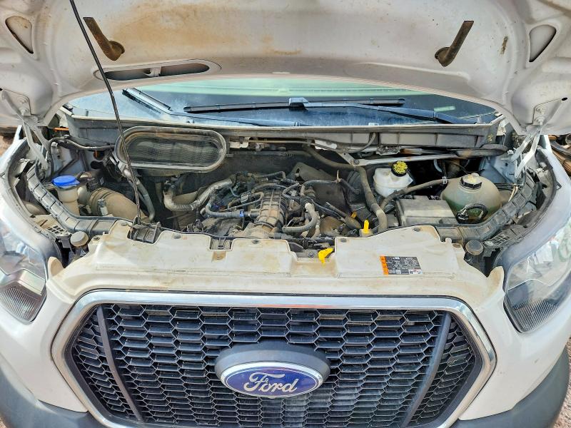 51969316 :رقم المزاد ، 1FTRU8UG1NKA66747 vin ، 2022 Ford Transit مزاد بيع