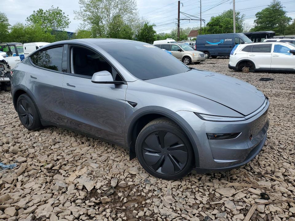54540286 :رقم المزاد ، 7SAYGDEE3TF367557 vin ، 2026 Tesla Model Y مزاد بيع