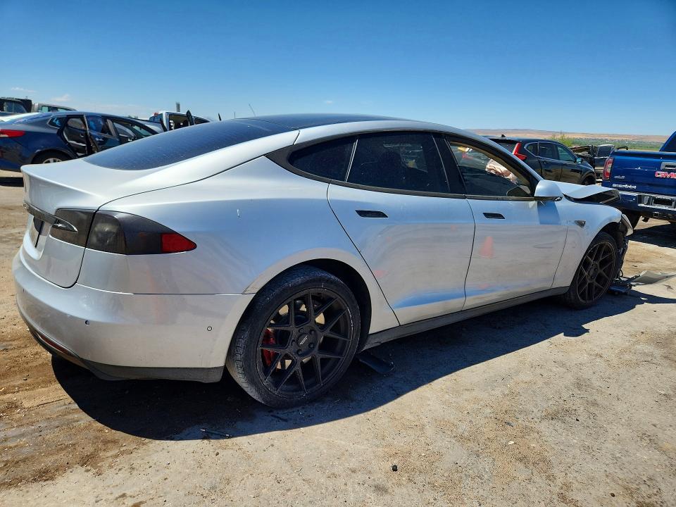 Auction sale of the 2015 Tesla Model S, vin: 5YJSA1H26FFP70487, lot number: 53548626