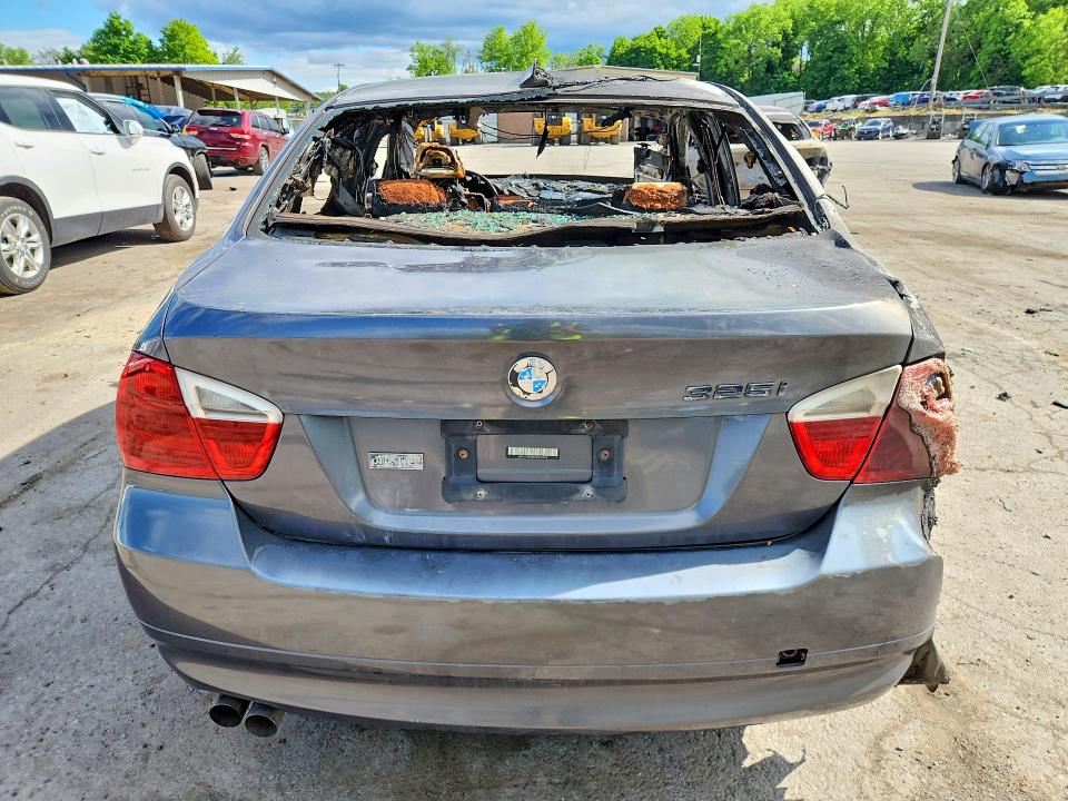 Продаж на аукціоні авто 2006 Bmw 325, vin: WBAVB13526KX34968, номер лоту: 55526526