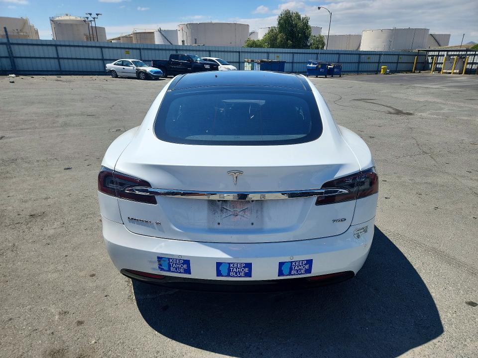 51185246 :رقم المزاد ، 5YJSA1E25GF143057 vin ، 2016 Tesla Model S مزاد بيع