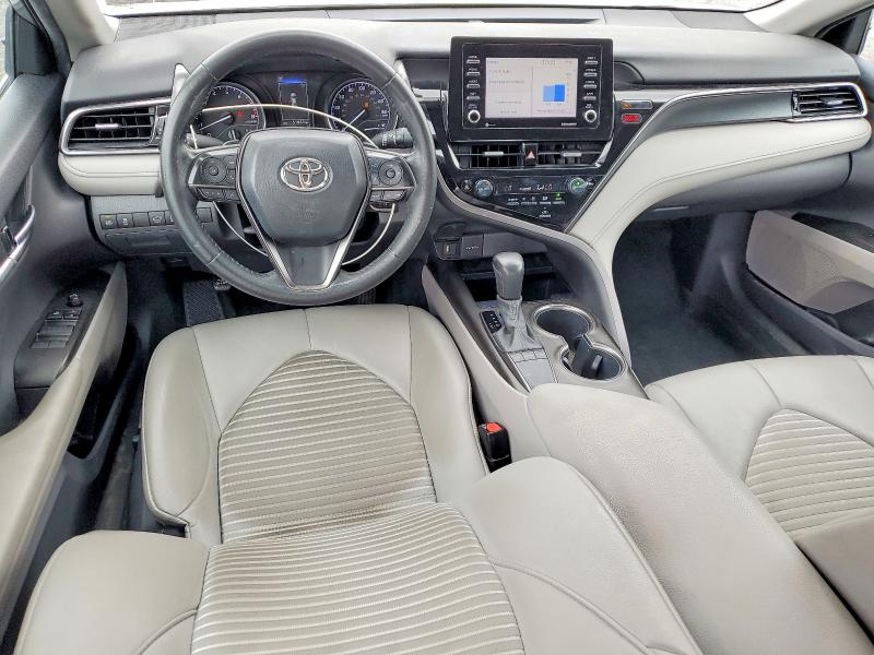 Aukcja sprzedaży 2022 Toyota Camry, vin: 4T1G11AK2NU621544, numer aukcji: 52957796