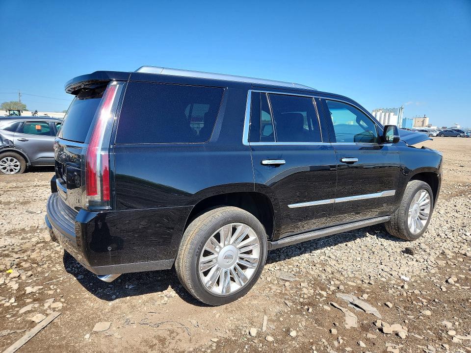 Продажа на аукционе авто 2017 Cadillac Escalade, vin: 1GYS4DKJ5HR162525, номер лота: 51941976