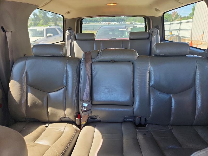 Продажа на аукционе авто 2004 Chevrolet Suburban, vin: 3GNEC16Z04G121127, номер лота: 53741526