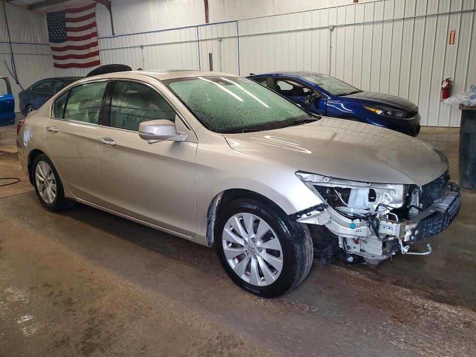 54340646 :رقم المزاد ، 1HGCR2F84FA025886 vin ، 2015 Honda Accord مزاد بيع