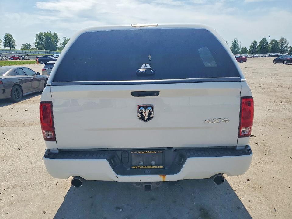 53535456 :رقم المزاد ، 3C6RR7KT1HG739180 vin ، 2017 Ram 1500 مزاد بيع