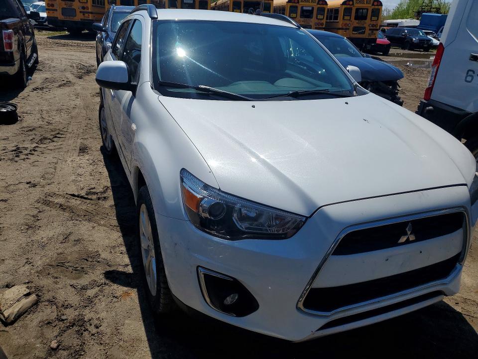 Продаж на аукціоні авто 2015 Mitsubishi Rvr, vin: 4A4AJ4AU2FE602803, номер лоту: 53535446
