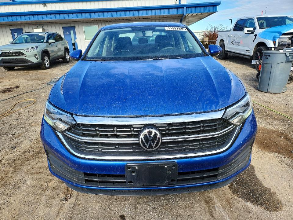 2022 Volkswagen Jetta მანქანა იყიდება აუქციონზე, vin: 3VWCM7BU2NM012856, აუქციონის ნომერი: 51997886