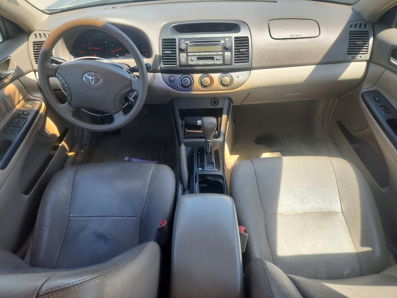 52318386 :رقم المزاد ، 4T1BF32K65U603487 vin ، 2005 Toyota Camry مزاد بيع