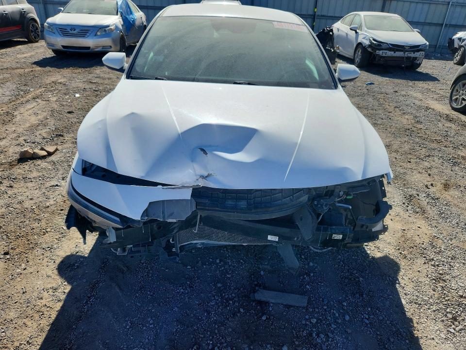 Продажа на аукционе авто 2024 Hyundai Elantra, vin: KMHLL4DG5RU667618, номер лота: 48179146