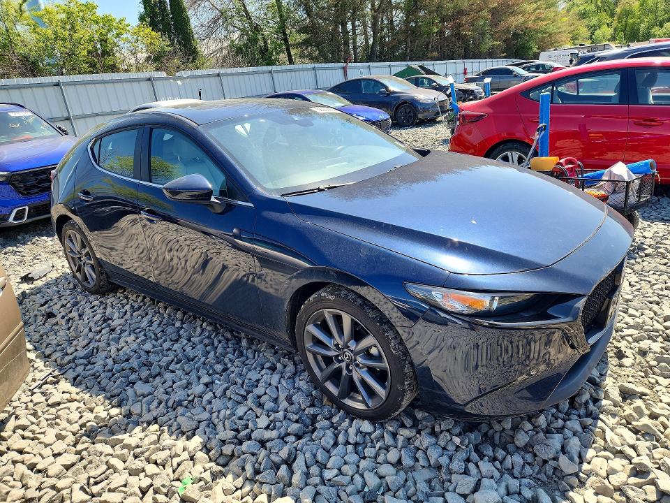 Продаж на аукціоні авто 2022 Mazda 3, vin: JM1BPALLXN1520935, номер лоту: 52008856