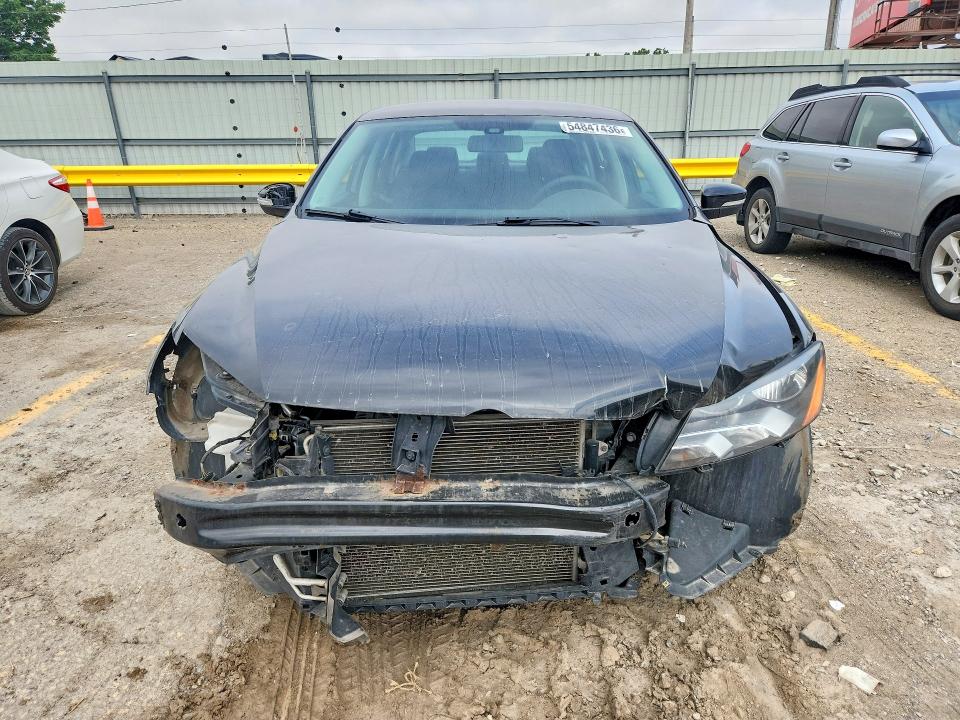 2013 Volkswagen Passat მანქანა იყიდება აუქციონზე, vin: 1VWAH7A36DC059392, აუქციონის ნომერი: 54847436