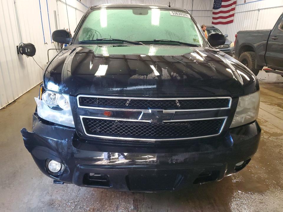 53830526 :رقم المزاد ، 3GNFK12327G136323 vin ، 2007 Chevrolet Avalanche مزاد بيع