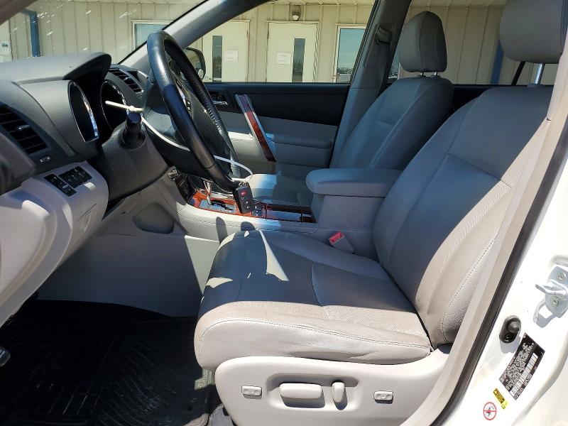 52819536 :رقم المزاد ، JTEDC3EH9D2010881 vin ، 2013 Toyota Highlander مزاد بيع