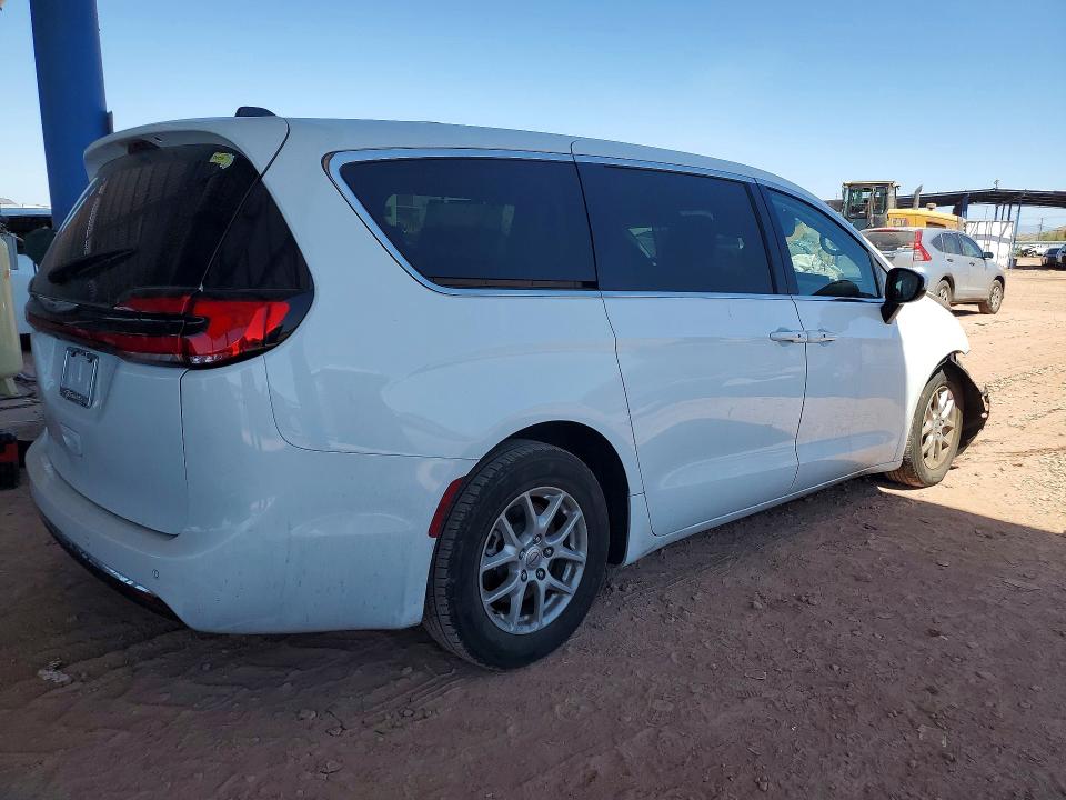 51903116 :رقم المزاد ، 2C4RC1BG3PR586353 vin ، 2023 Chrysler Pacifica مزاد بيع
