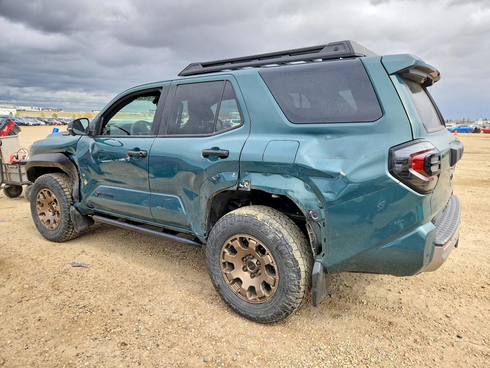 2025 Toyota 4runner მანქანა იყიდება აუქციონზე, vin: JTEVB5BR1S5010742, აუქციონის ნომერი: 52360096